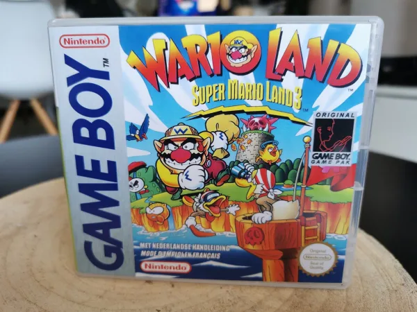 Wario Land: Super Mario Land 3 GB Replacement Case – main photo